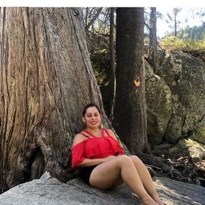 Meet your Posher, Gladys